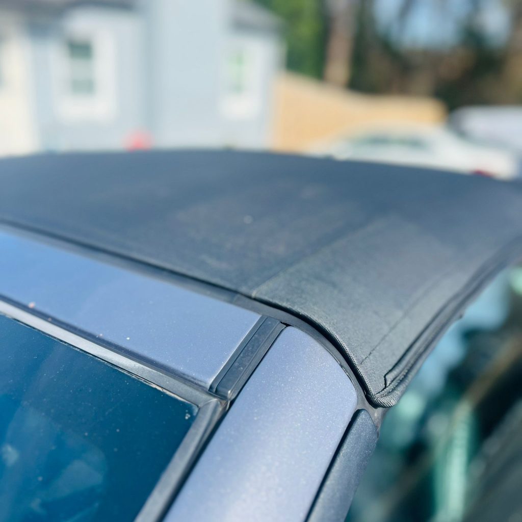 2006_Ford_Mustang_016