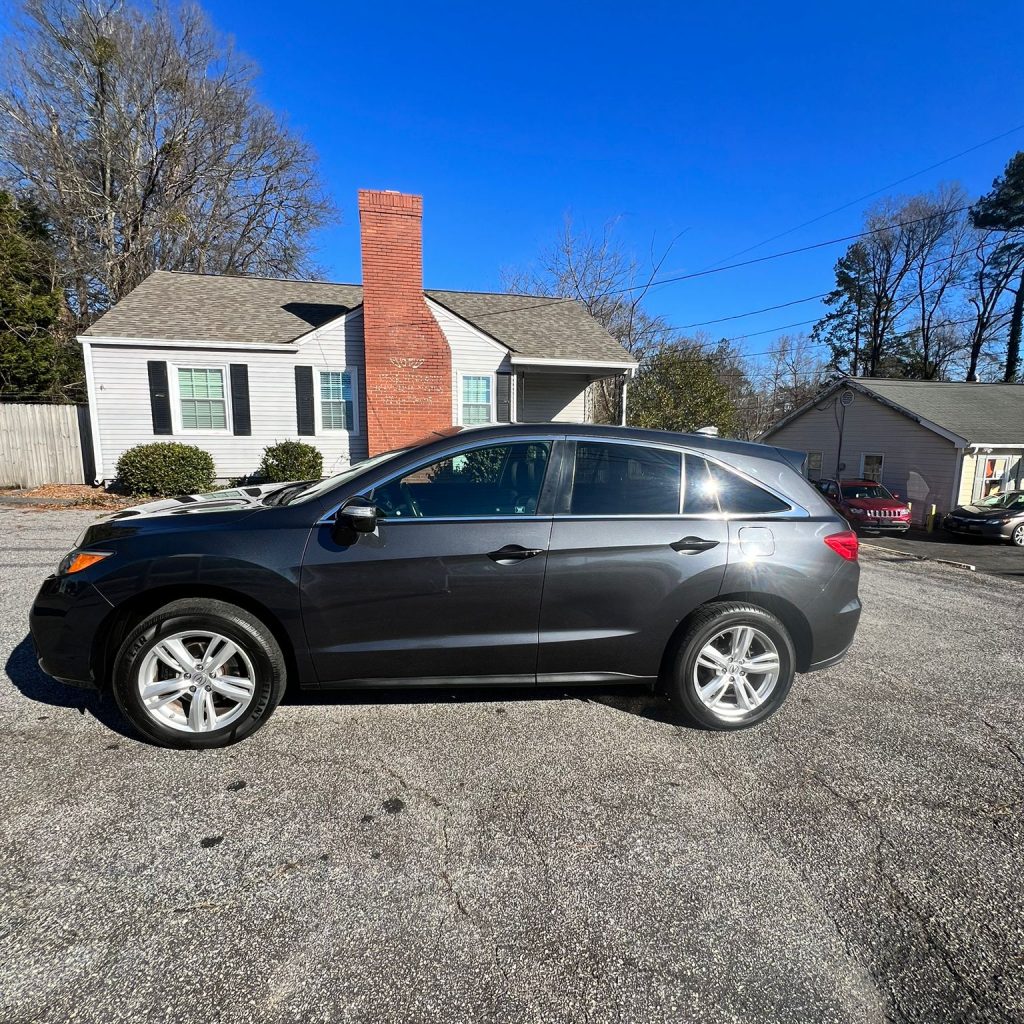 2013_Acura_RDX_002