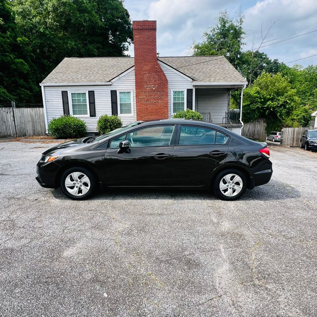 2013_Honda_Civic_002