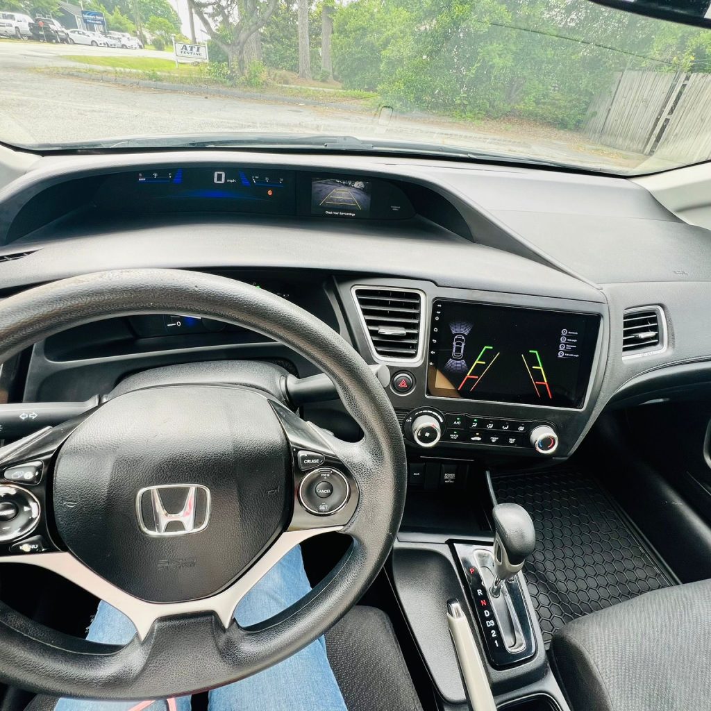 2013_Honda_Civic_015