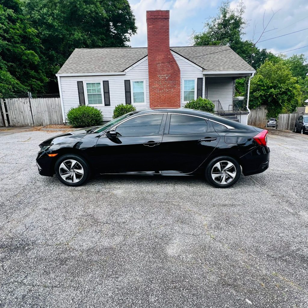 2019_Honda_Civic_004